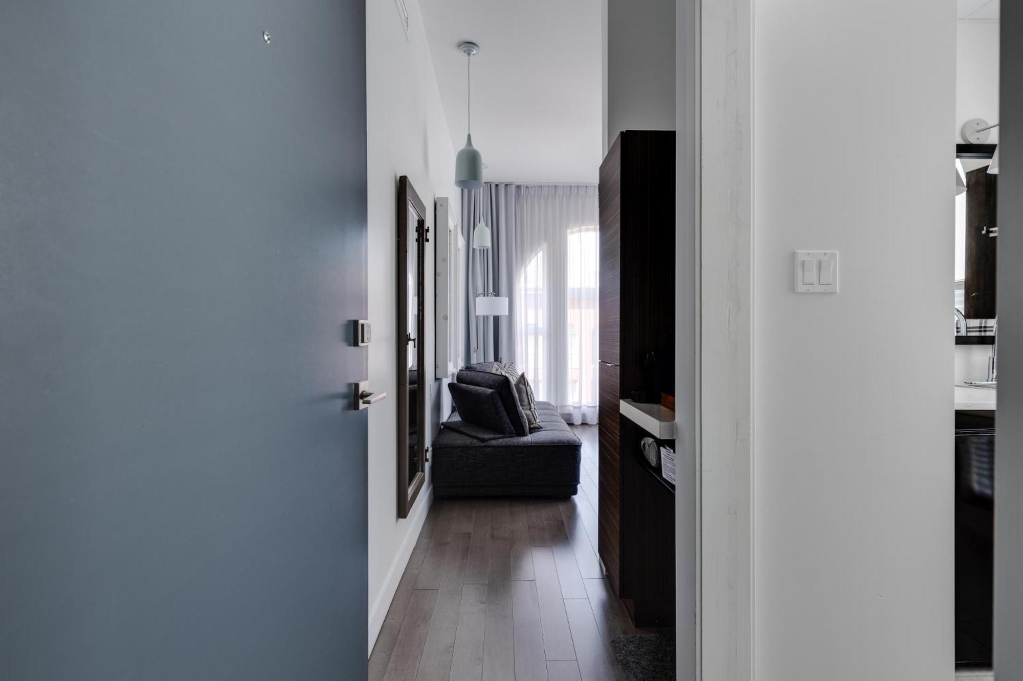 Hotel Oui Go! Trois-Rivieres Bagian luar foto