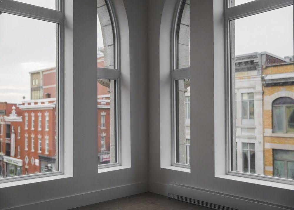 Hotel Oui Go! Trois-Rivieres Bagian luar foto