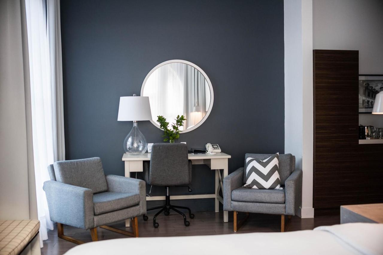 Hotel Oui Go! Trois-Rivieres Bagian luar foto